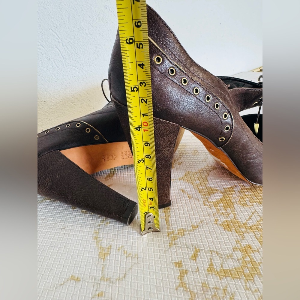🔥🔥FINAL CLEARENCE🔥🔥 SAKS FIFTH AVENUE Vintage Mary Jane Brown Leather Shoes - Picture 10 of 10